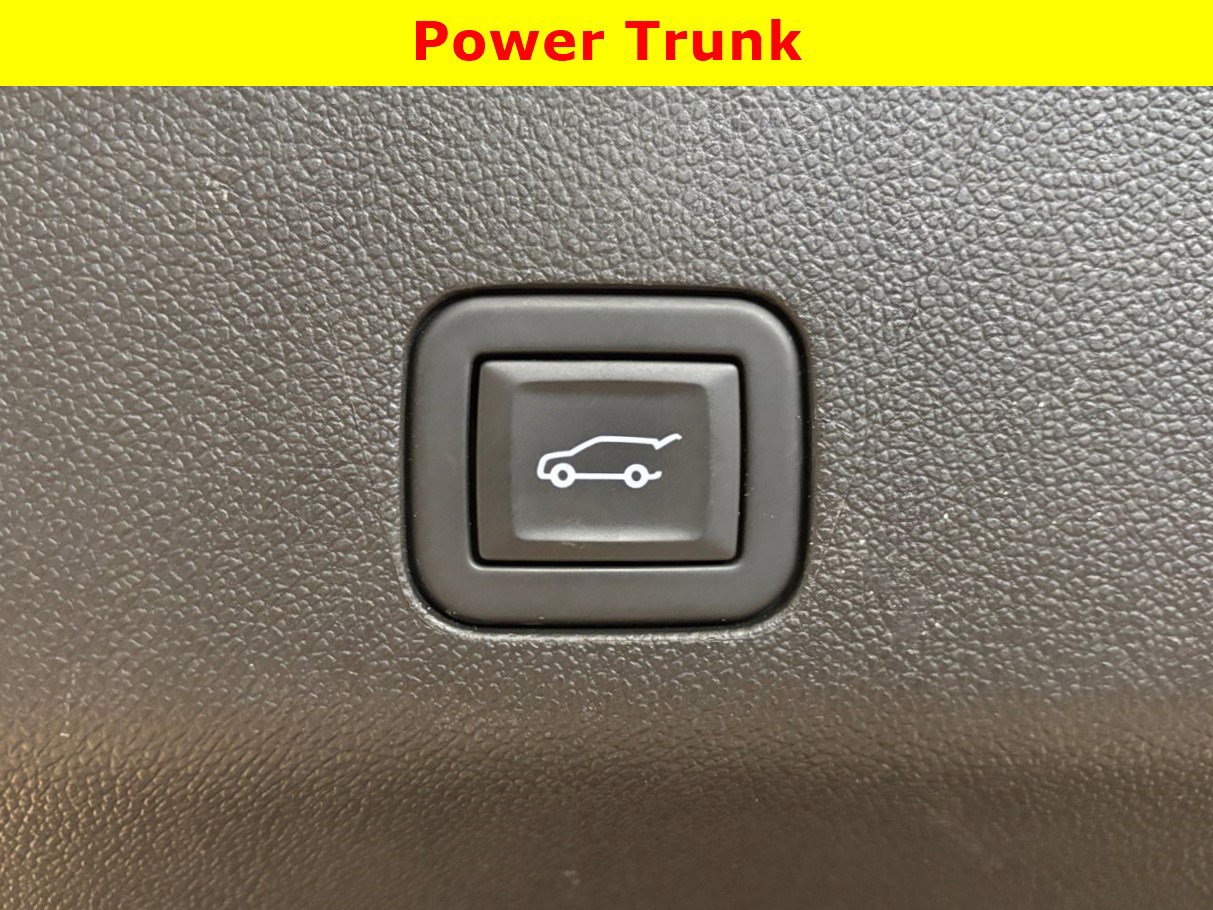 Used 2023 GMC Yukon Denali AWD/4WD image 37