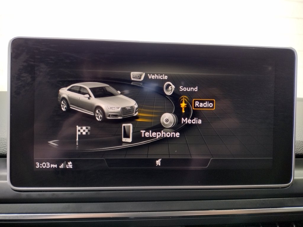 Used 2018 Audi A4 2.0T Ultra Premium Plus w/ Premium Plus Package FWD image 33