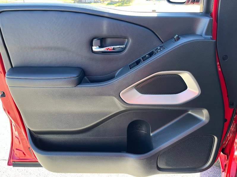 Used 2023 Nissan Frontier SV w/ SV Convenience Package image 6