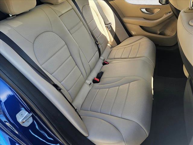 Used 2020 Mercedes-Benz C 300 Sedan image 18