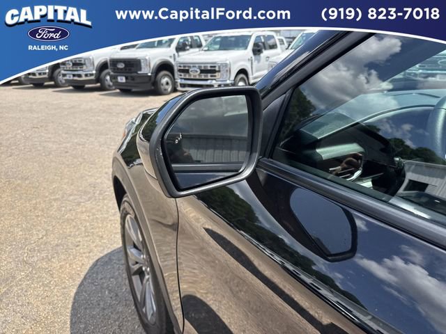 Certified 2022 Ford Explorer XLT w/ Equipment Group 202A image 12