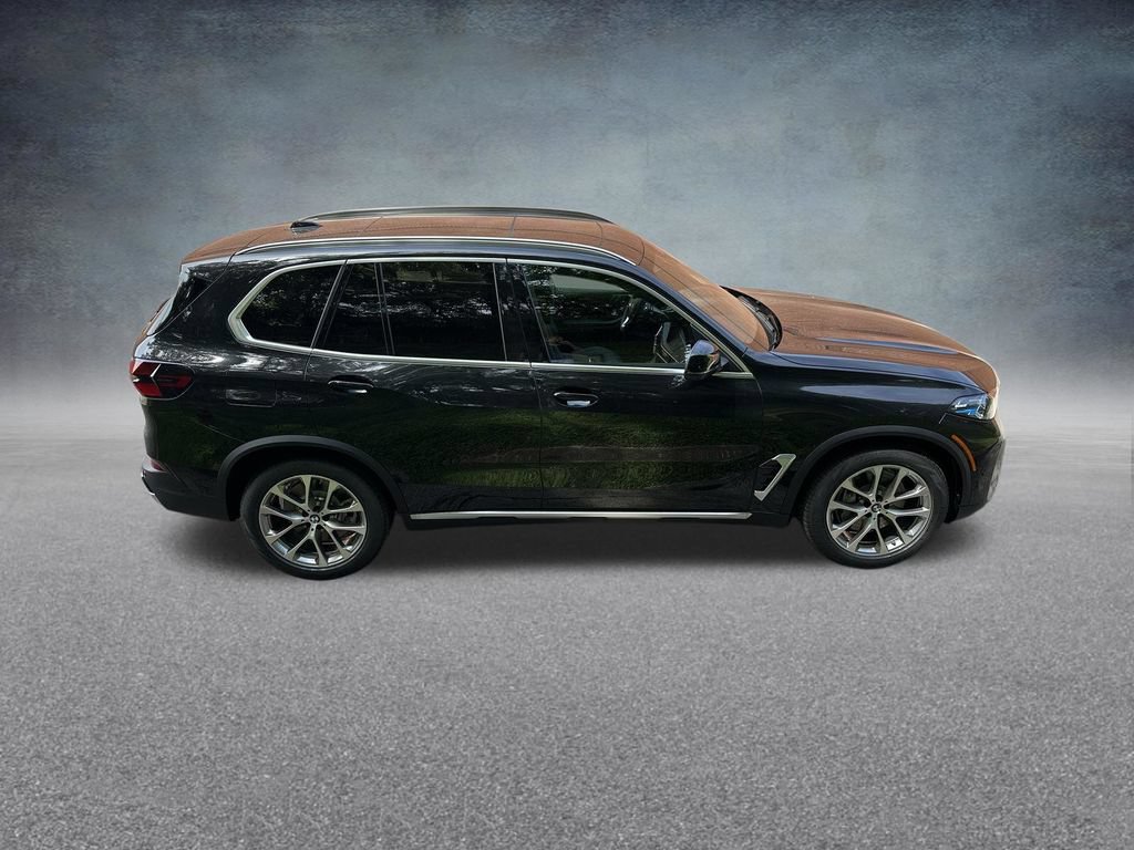 Used 2026 BMW X5 xDrive50e w/ Climate Comfort Package AWD/4WD image 10
