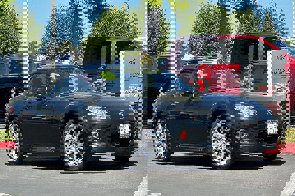 Used 2015 MAZDA MX-5 Miata Grand Touring image 3