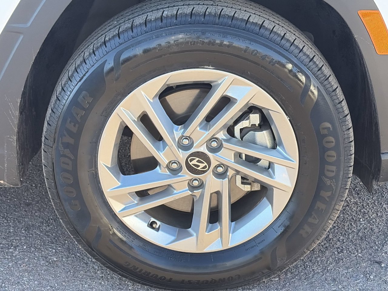 Certified 2025 Hyundai Tucson SE AWD/4WD image 9
