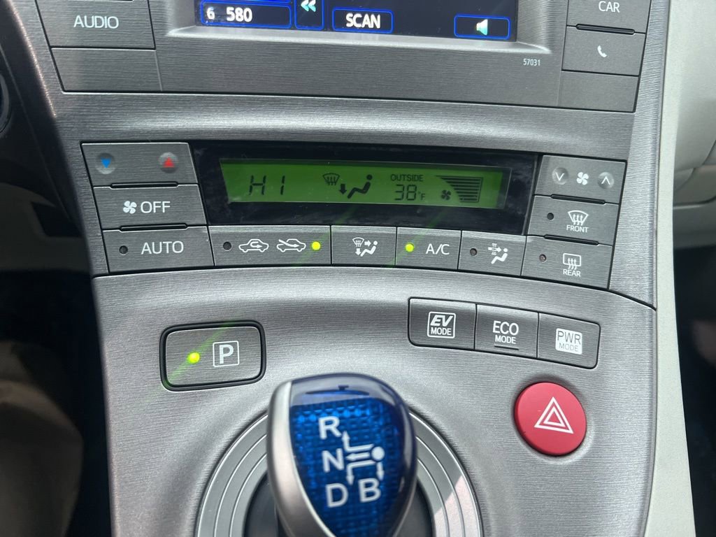 Used 2013 Toyota Prius Two image 50