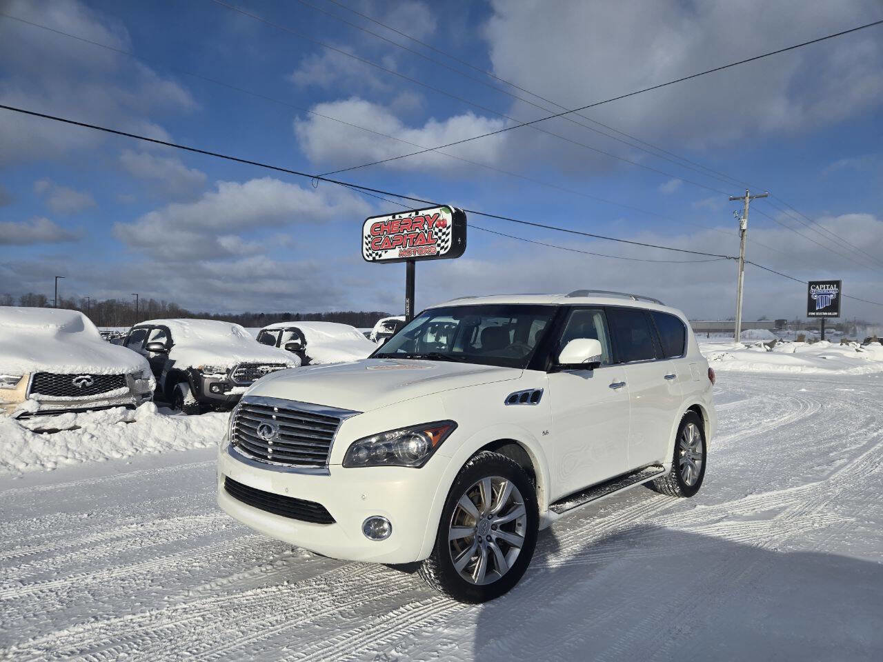 Used 2014 INFINITI QX80 4WD w/ Theater Package image 24
