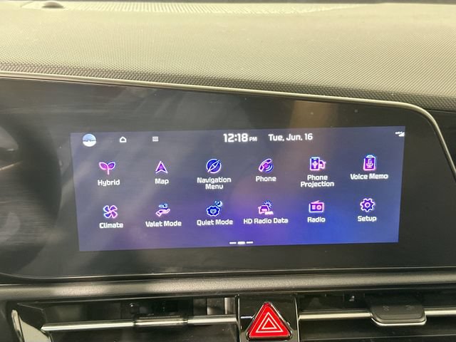 Used 2023 Kia Niro EX Touring FWD image 13