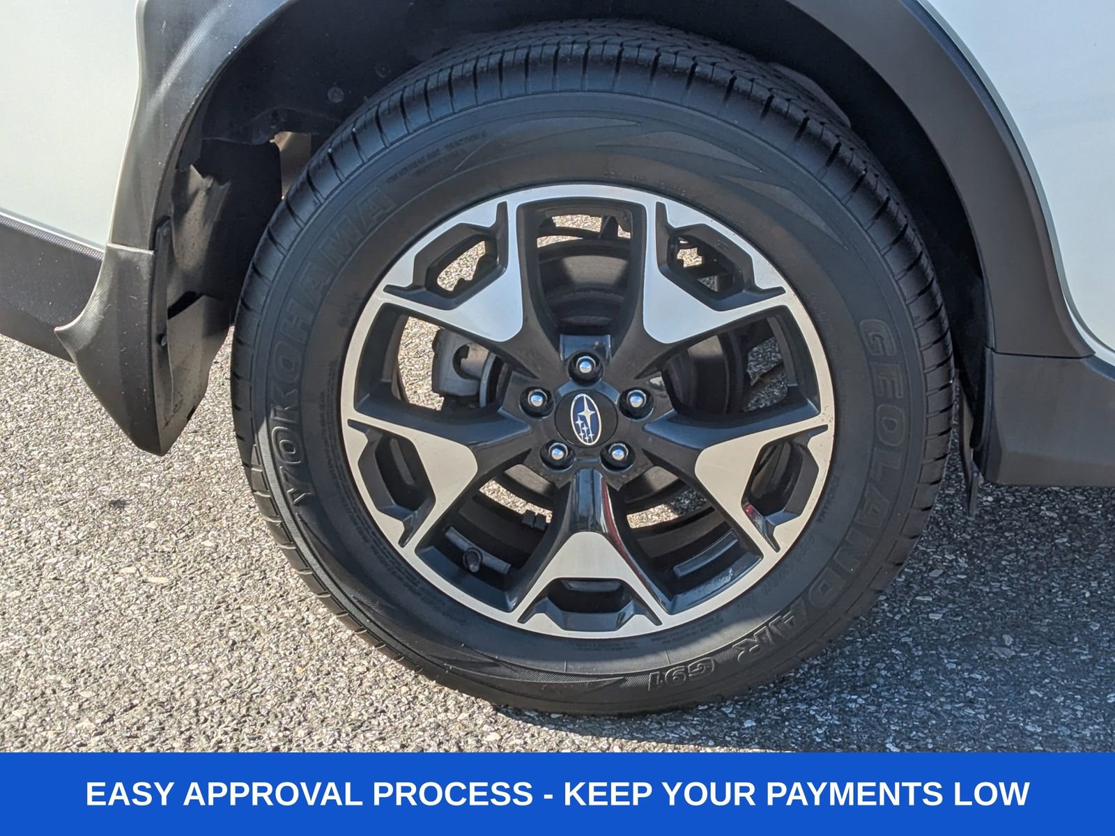 Used 2019 Subaru Crosstrek 2.0i Premium w/ Eyesight System image 12