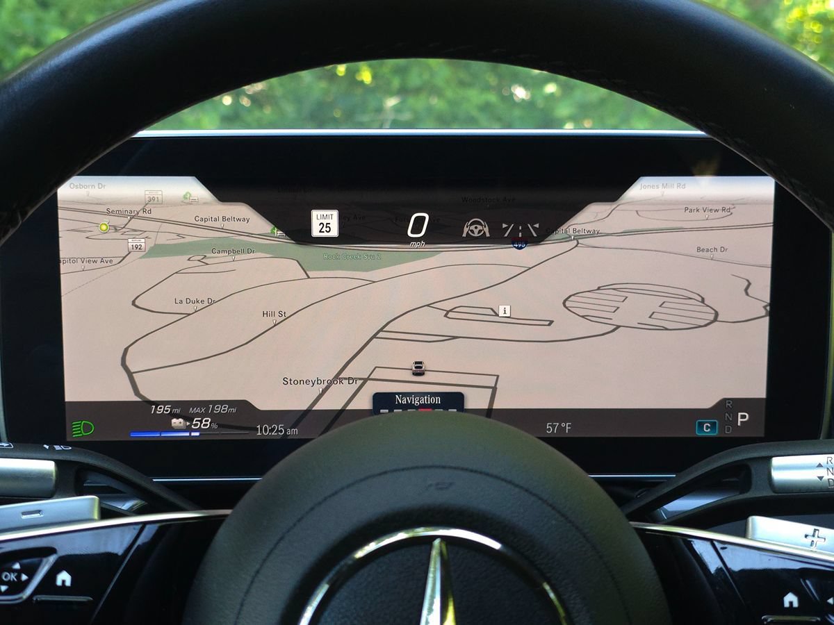 Used 2022 Mercedes-Benz EQS 450+ Sedan image 39