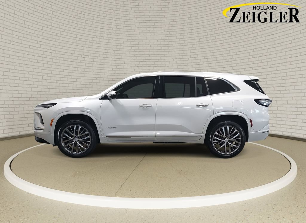 Used 2025 Buick Enclave Avenir w/ Super Cruise Package image 8