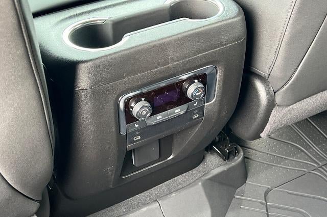 New 2026 Chevrolet Suburban RST w/ Advanced Technology Package AWD/4WD image 13
