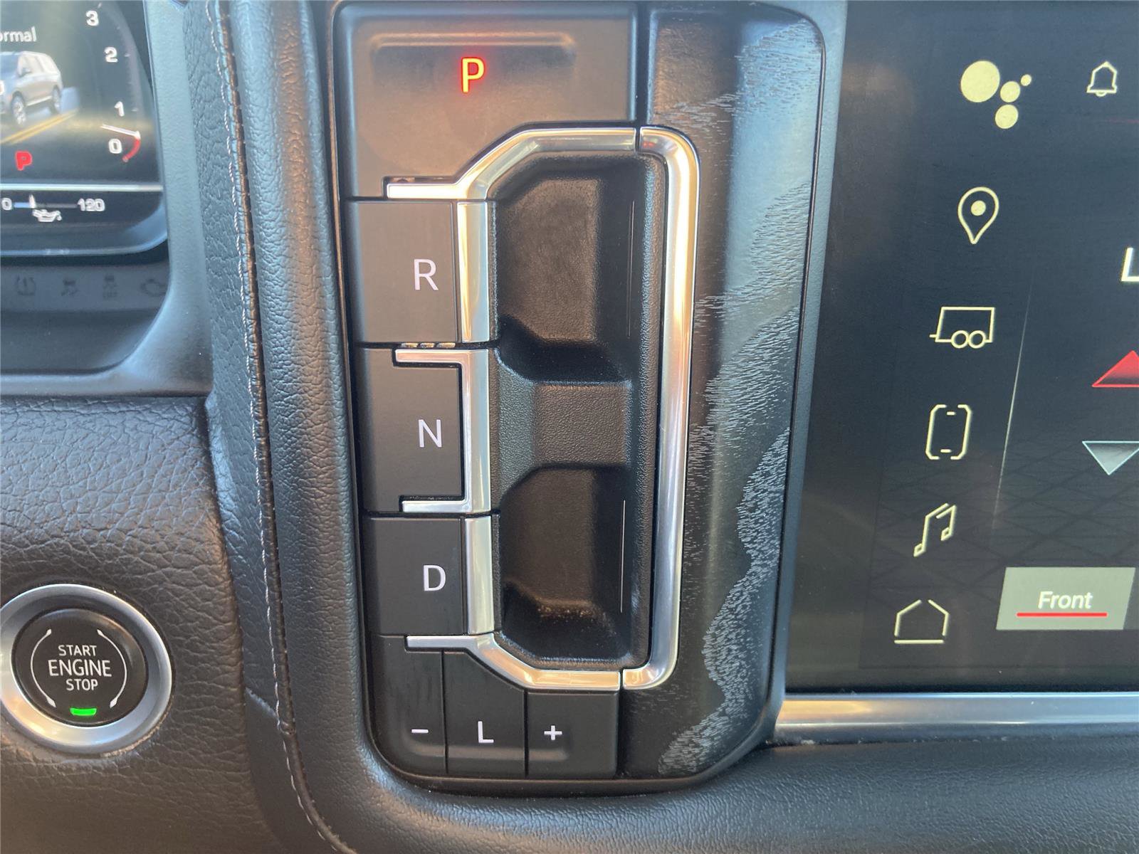 Used 2023 GMC Yukon Denali image 21