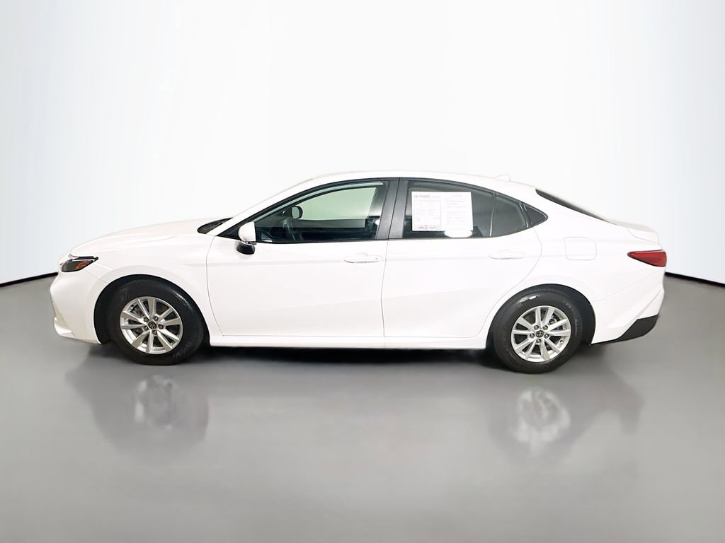 Certified 2025 Toyota Camry LE FWD image 4