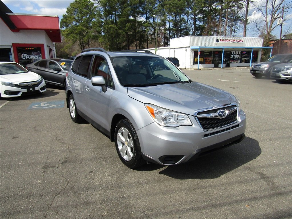 Used 2015 Subaru Forester 2.5i Premium image 11