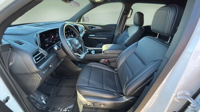 Certified 2025 Chevrolet Traverse LT image 18