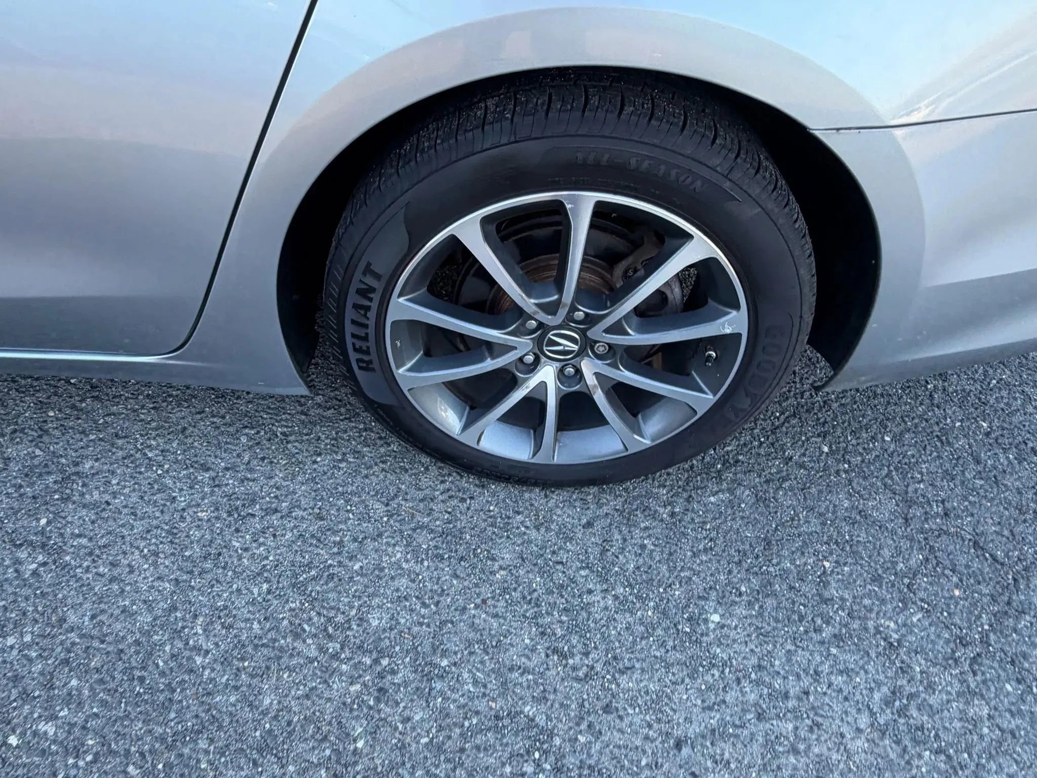 Used 2019 Acura TLX V6 image 9