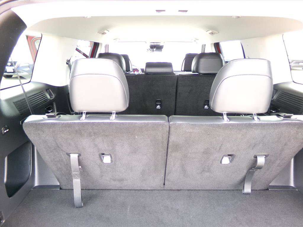 Used 2025 Hyundai Santa Fe SEL image 10