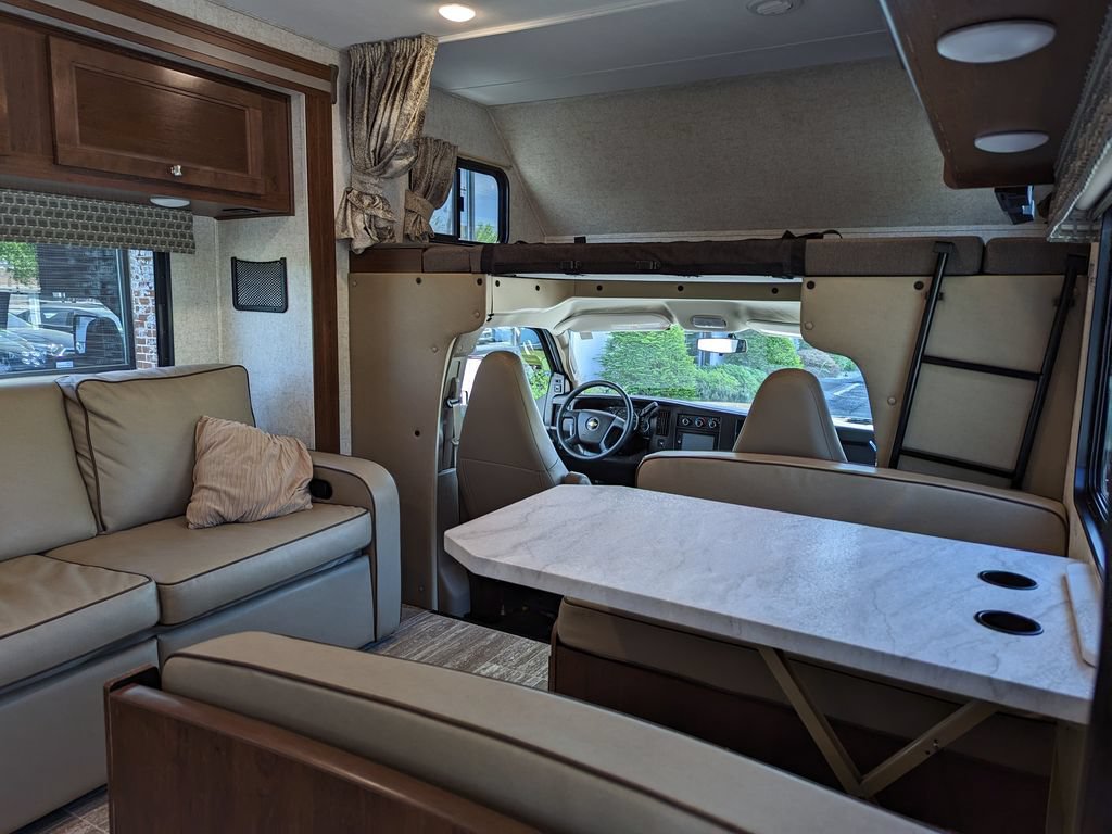 Used 2019 Chevrolet Express 4500 w/ RV Package RWD image 26