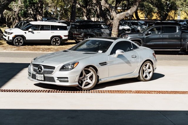 Used 2014 Mercedes-Benz SLK 350 image 2