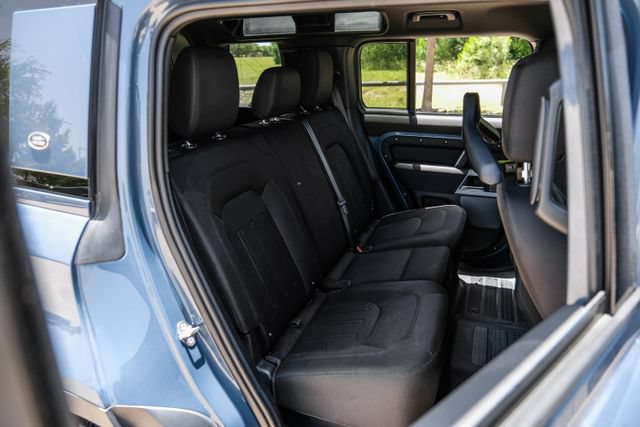 Used 2021 Land Rover Defender 110 AWD/4WD image 42