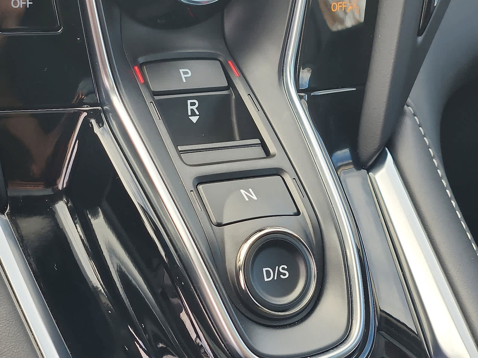 Used 2025 Acura RDX SH-AWD w/ Advance Package image 16