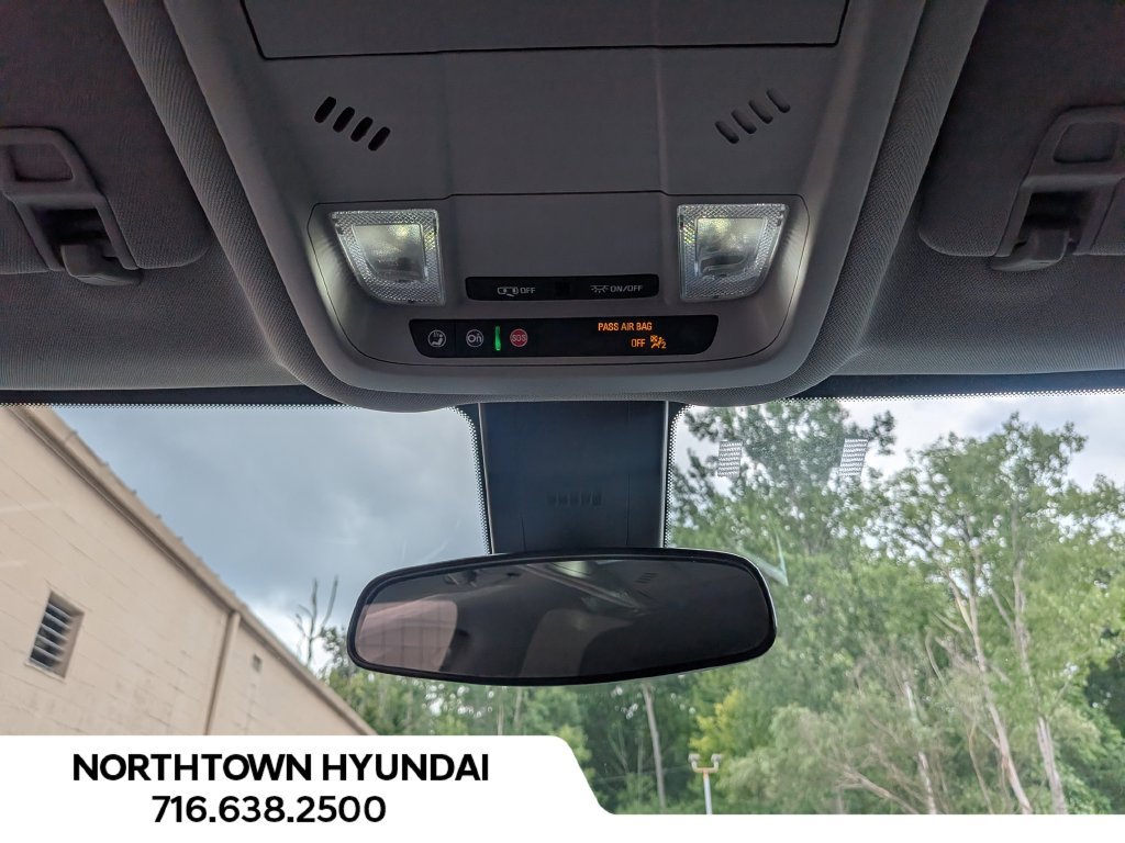 Used 2023 Chevrolet Equinox LT FWD image 20