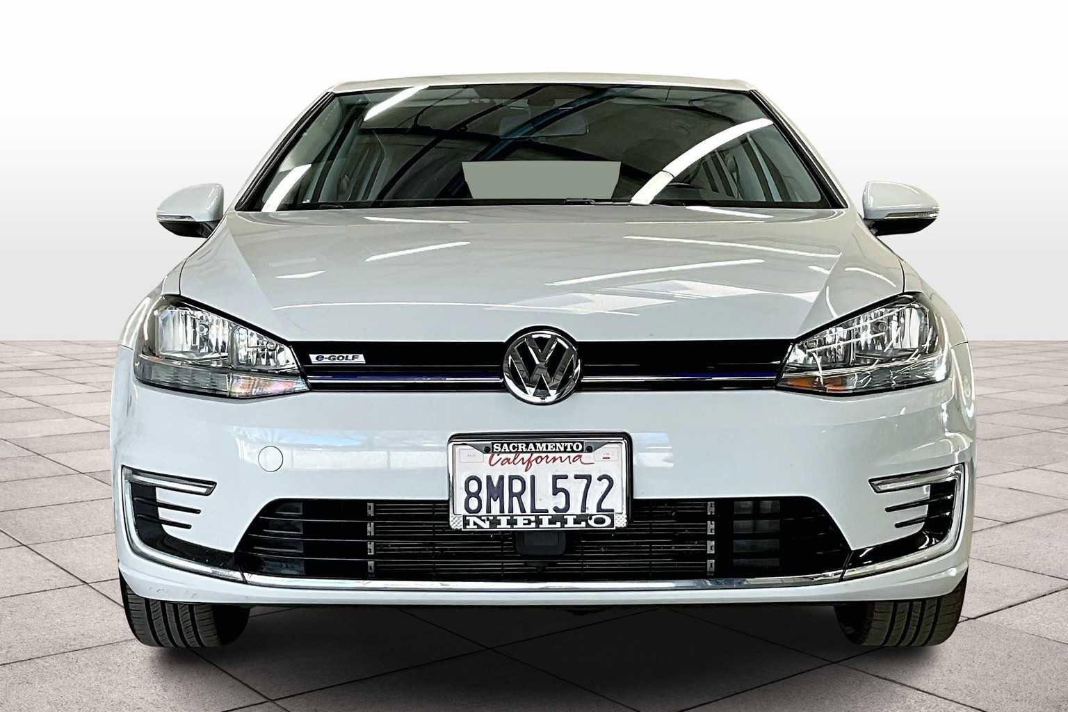 Used 2019 Volkswagen e-Golf SE w/ Driver Assistance Package image 8