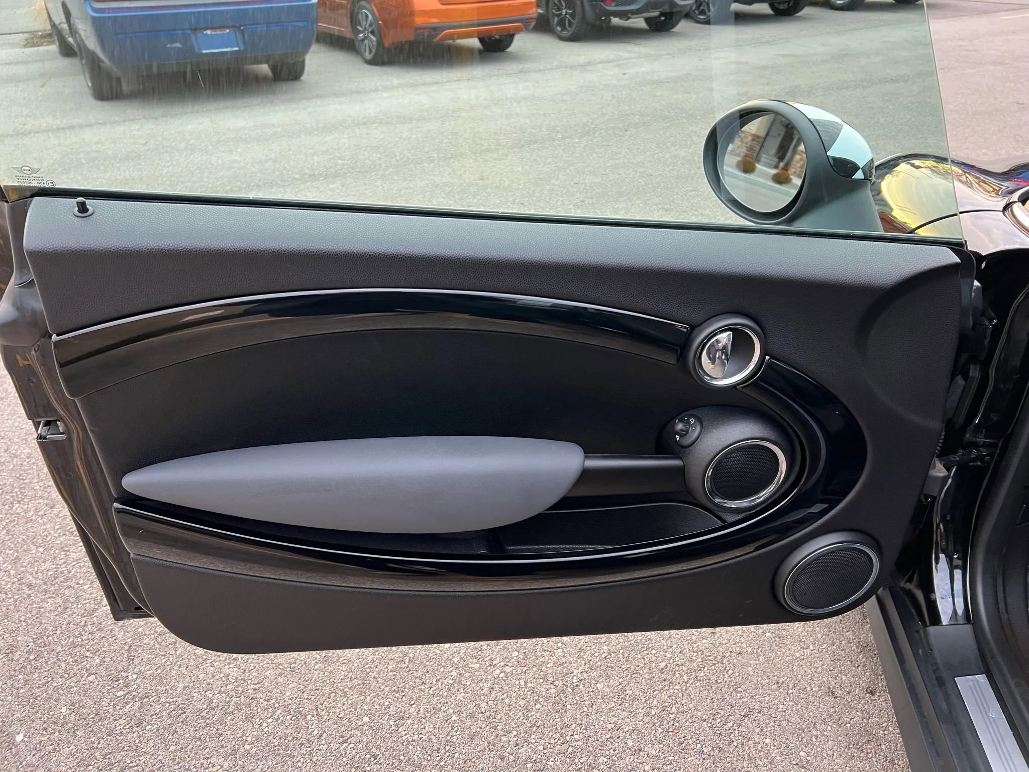 Used 2012 MINI Cooper Hardtop image 17