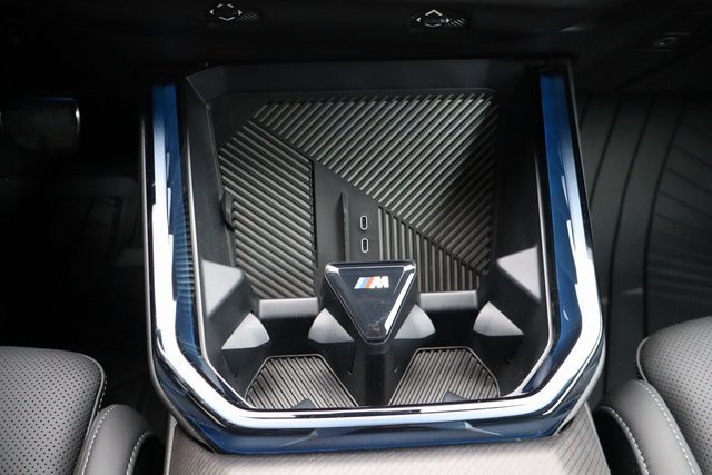 Used 2025 BMW X3 xDrive30i w/ Premium Package image 32