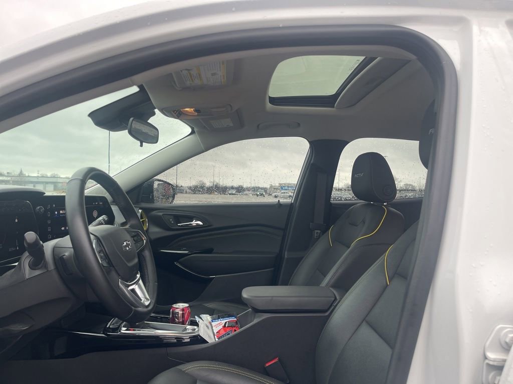 Certified 2024 Chevrolet Trax ACTIV w/ Sunroof Package image 12