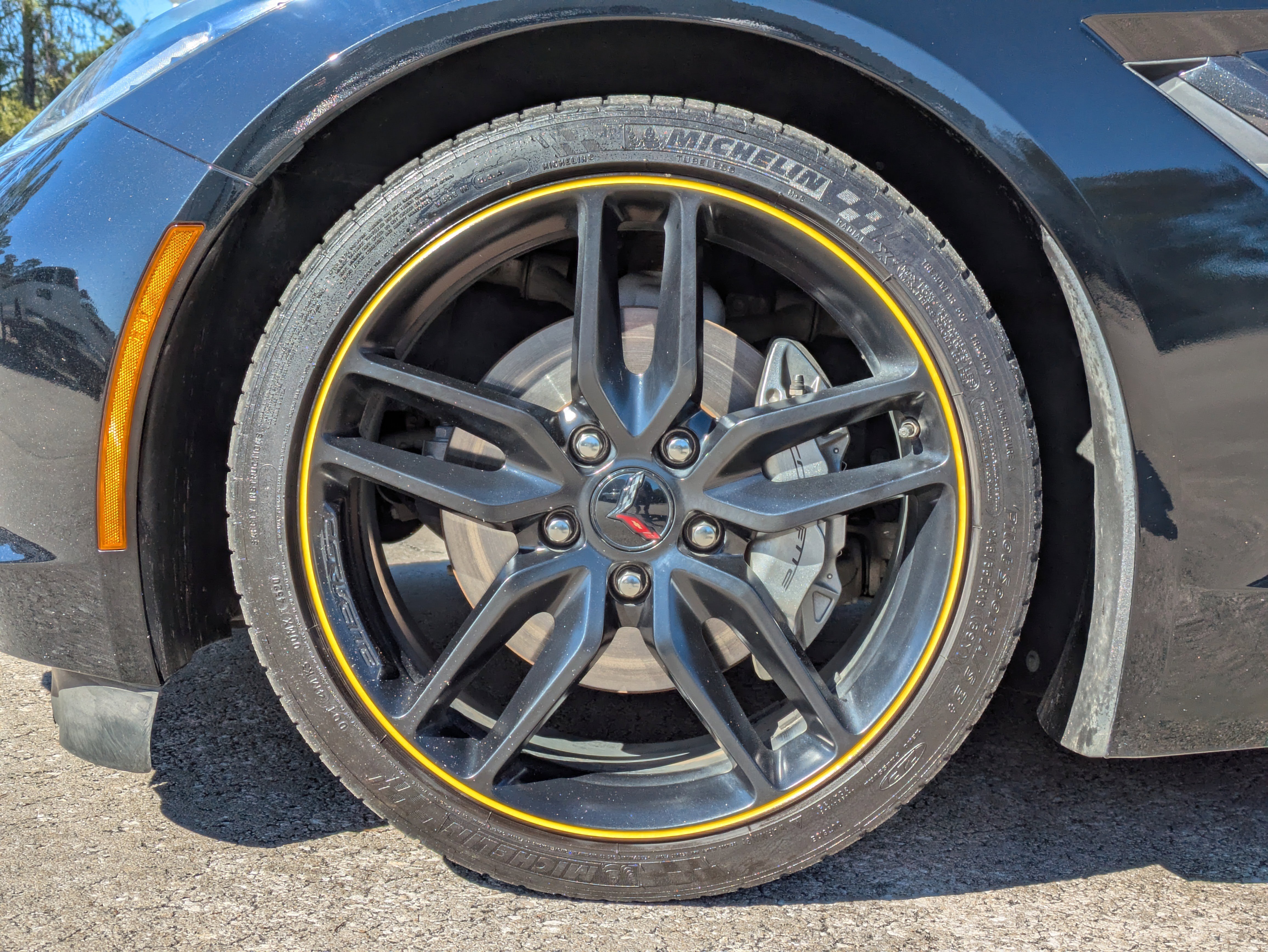 Used 2019 Chevrolet Corvette 1LT image 27