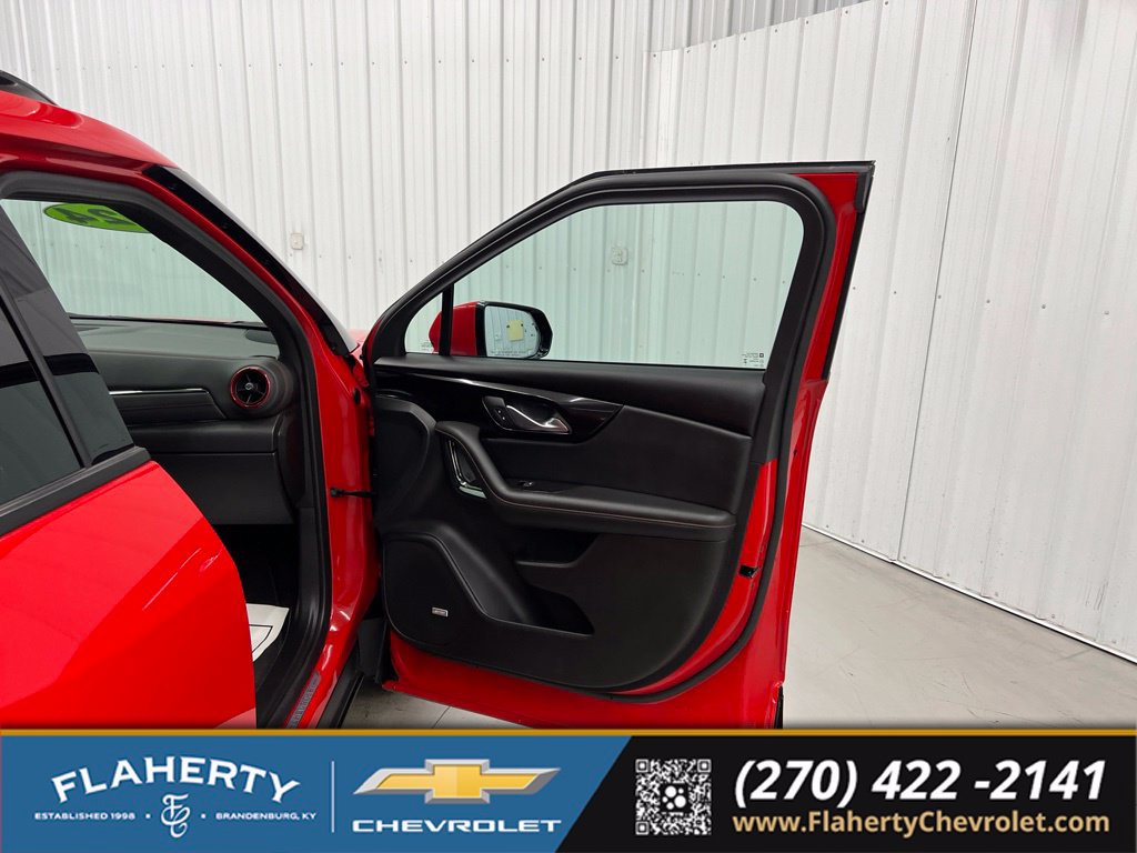 Used 2024 Chevrolet Blazer RS FWD image 14