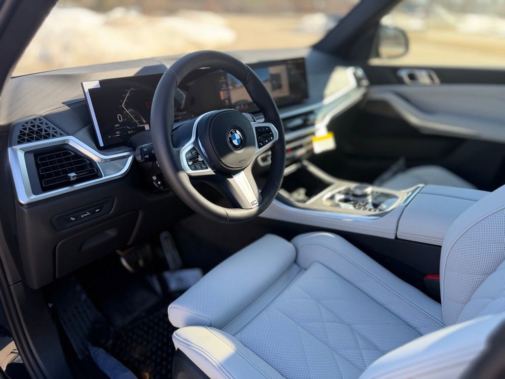 New 2026 BMW X5 xDrive40i w/ M Sport Package image 12