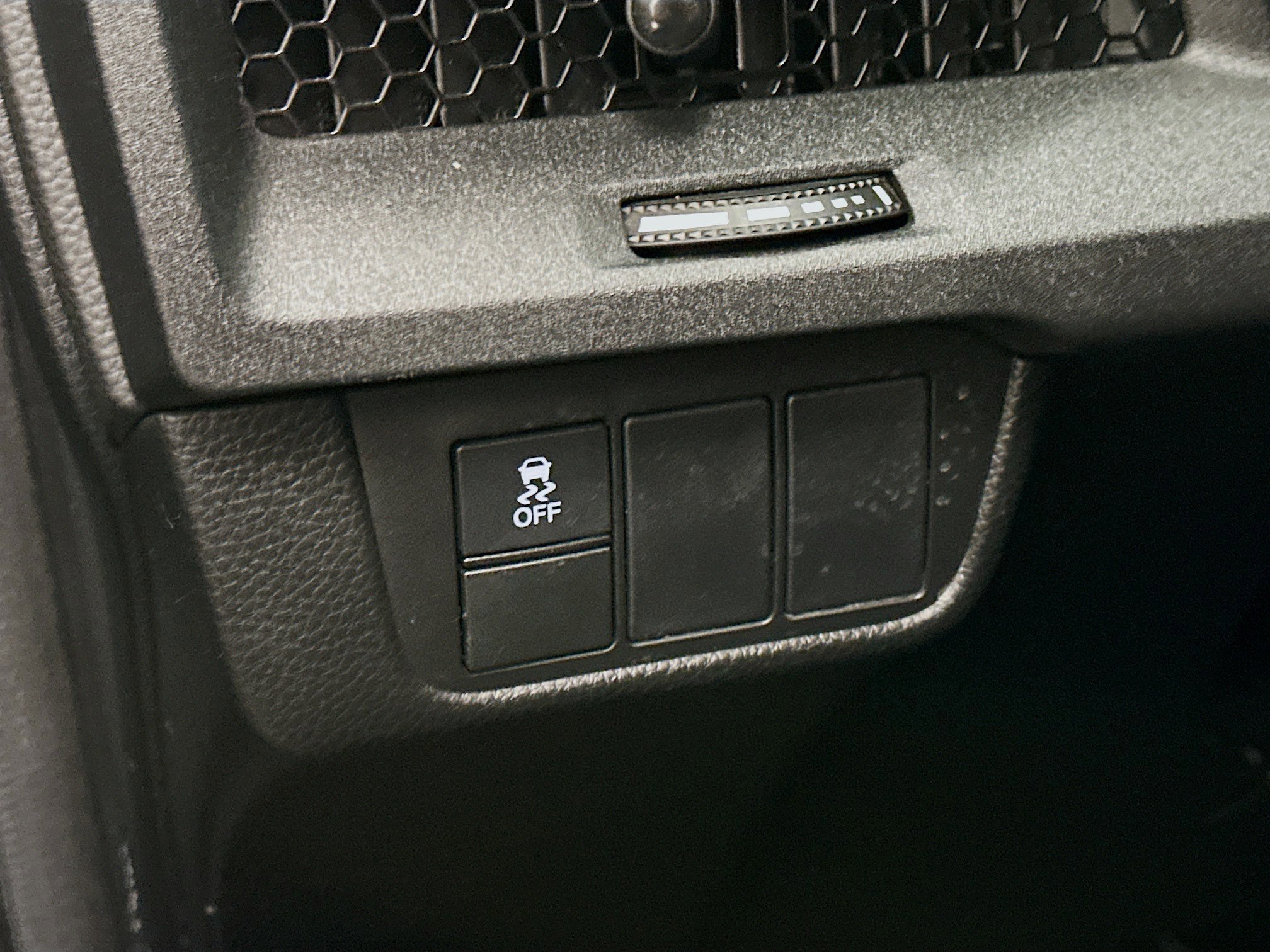 Used 2024 Honda CR-V LX image 17