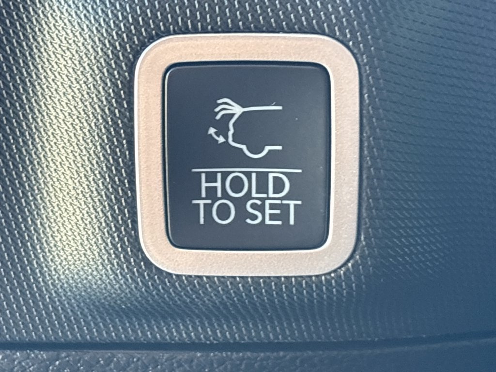 New 2027 Jeep Grand Cherokee Limited AWD/4WD image 30