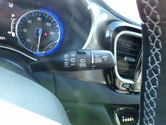 New 2026 Chrysler Voyager LX FWD image 19