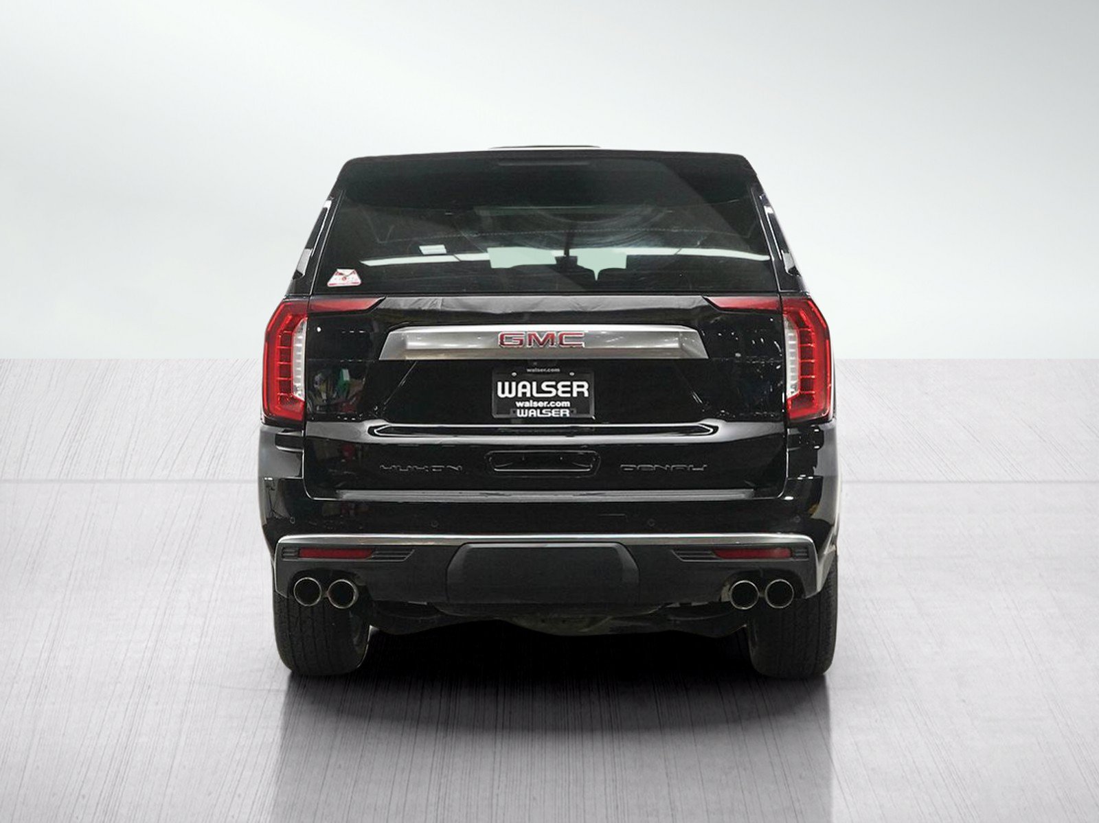 Used 2022 GMC Yukon Denali w/ Denali Premium Package AWD/4WD image 4
