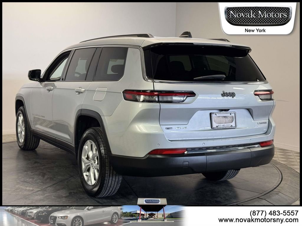 Used 2023 Jeep Grand Cherokee L Limited AWD/4WD image 7