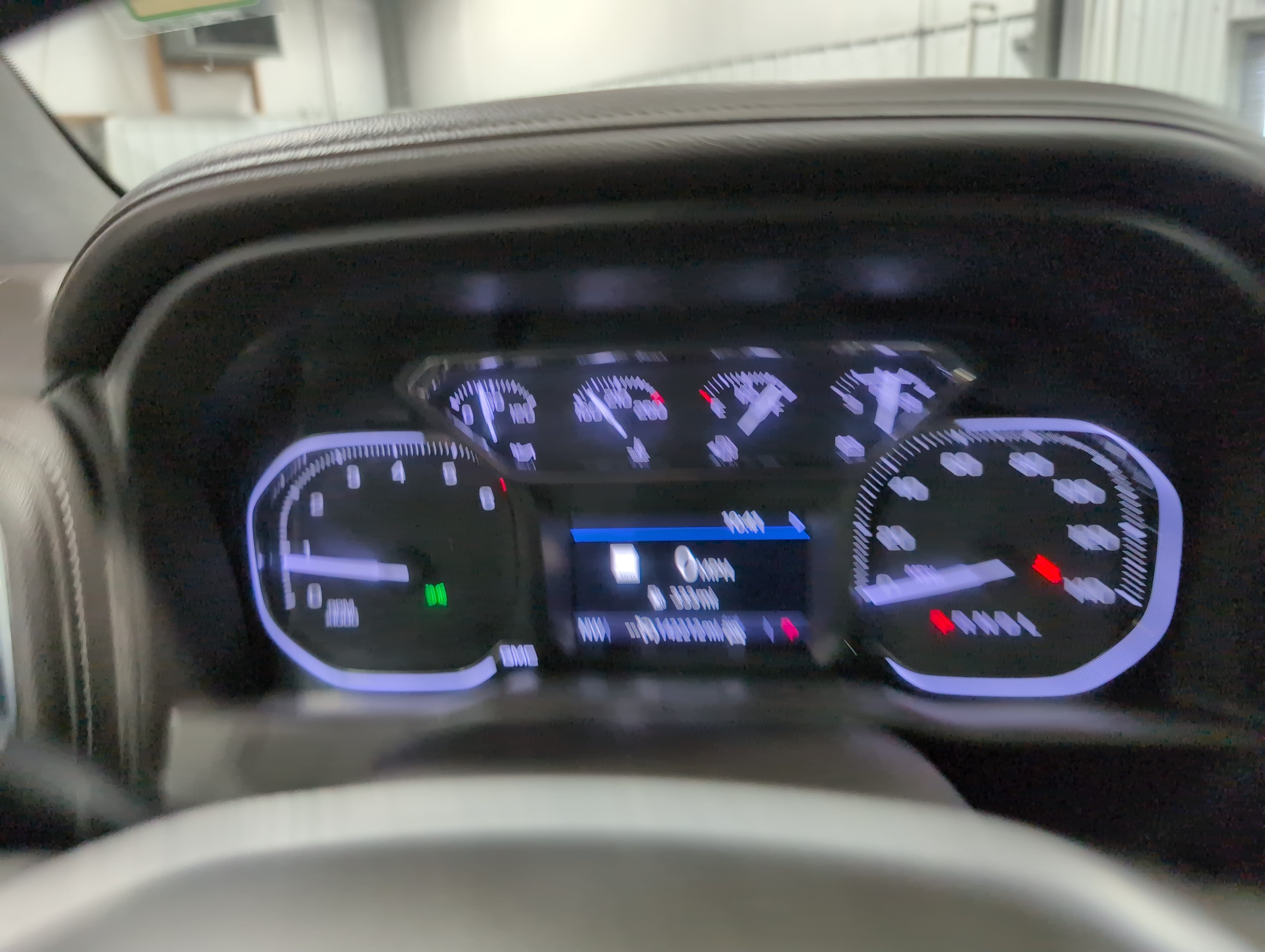 Used 2021 GMC Sierra 2500 SLT w/ SLT Premium Package AWD/4WD image 22