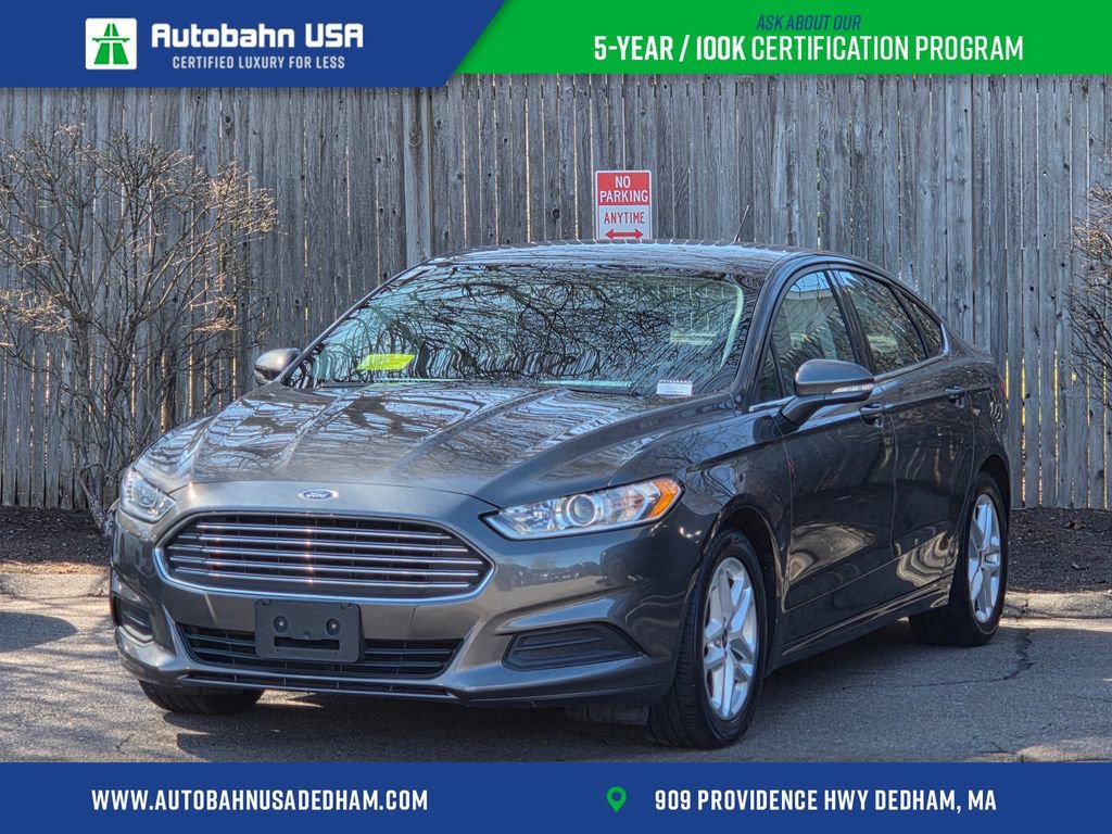 Used 2016 Ford Fusion SE image 1