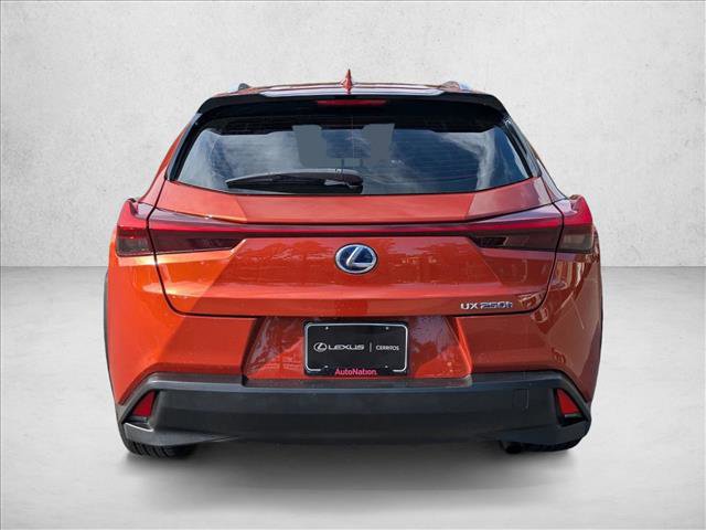 Used 2019 Lexus UX 250h image 9