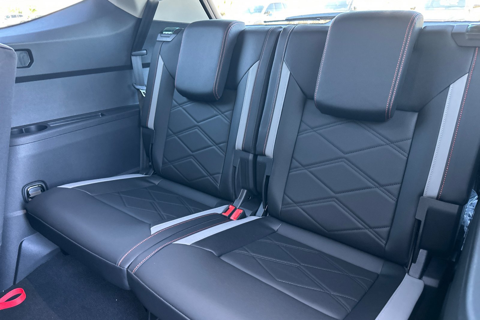 New 2026 Volkswagen Atlas Peak Edition AWD/4WD image 15