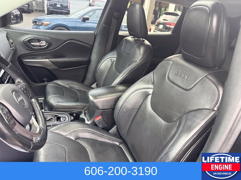 Used 2020 Jeep Cherokee Limited AWD/4WD image 21
