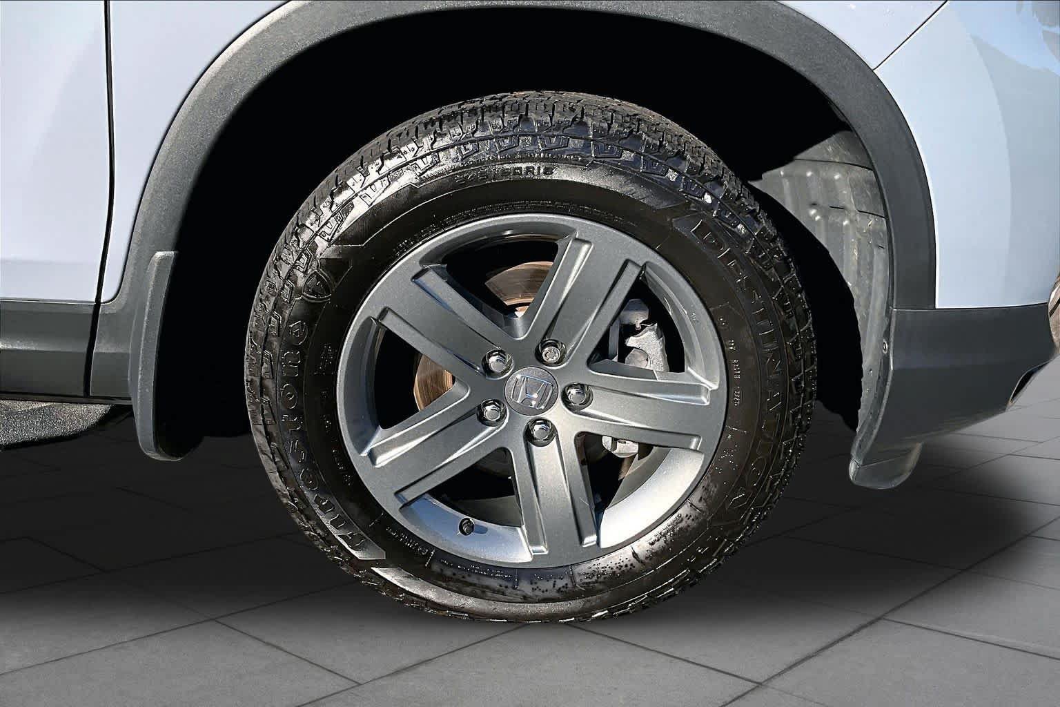Used 2023 Honda Ridgeline RTL image 11