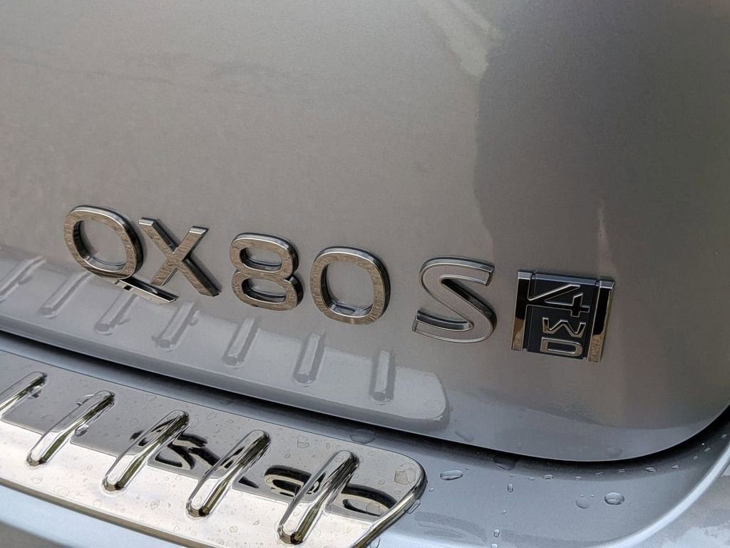 New 2026 INFINITI QX80 4WD w/ Sport Exterior Package image 11
