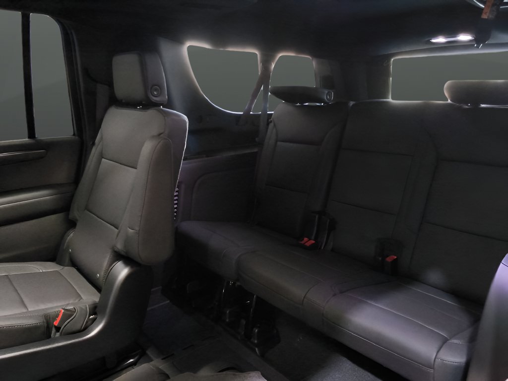 Used 2026 Chevrolet Suburban Z71 w/ Comfort Package AWD/4WD image 35