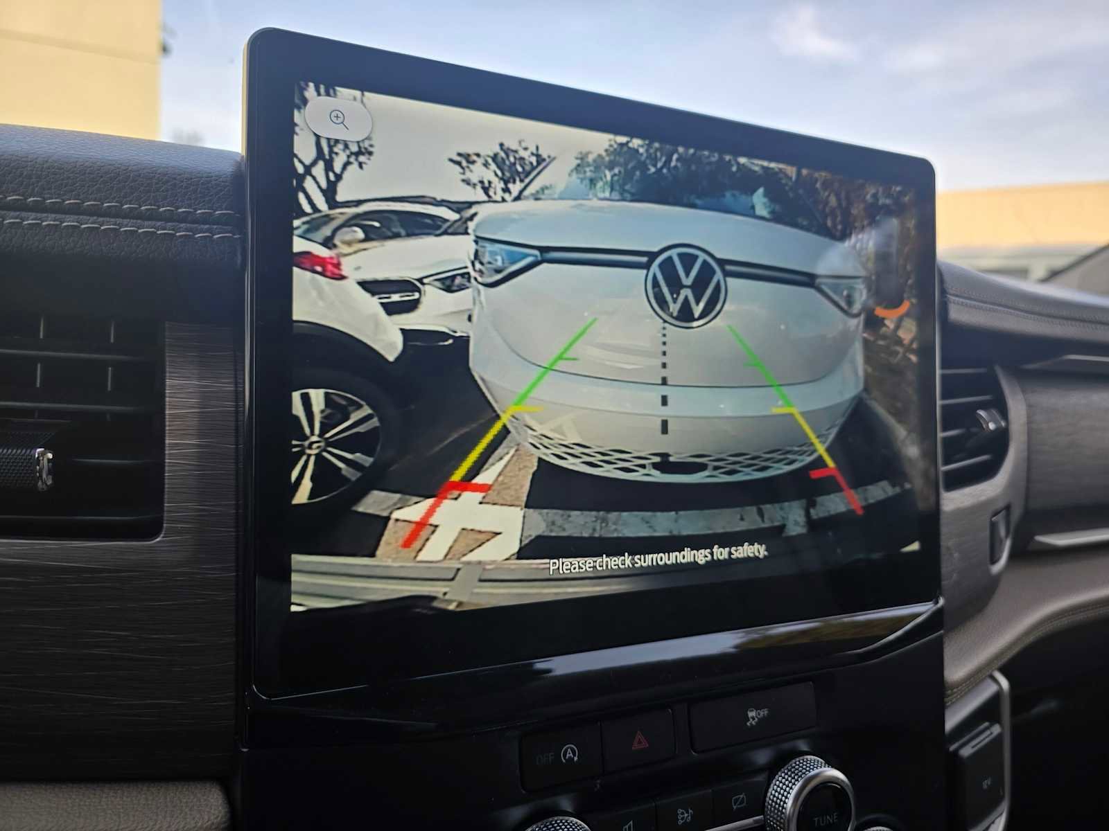 Used 2024 Ford Expedition Max Limited image 31