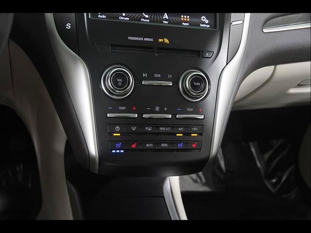 Used 2019 Lincoln MKC Reserve AWD/4WD image 16