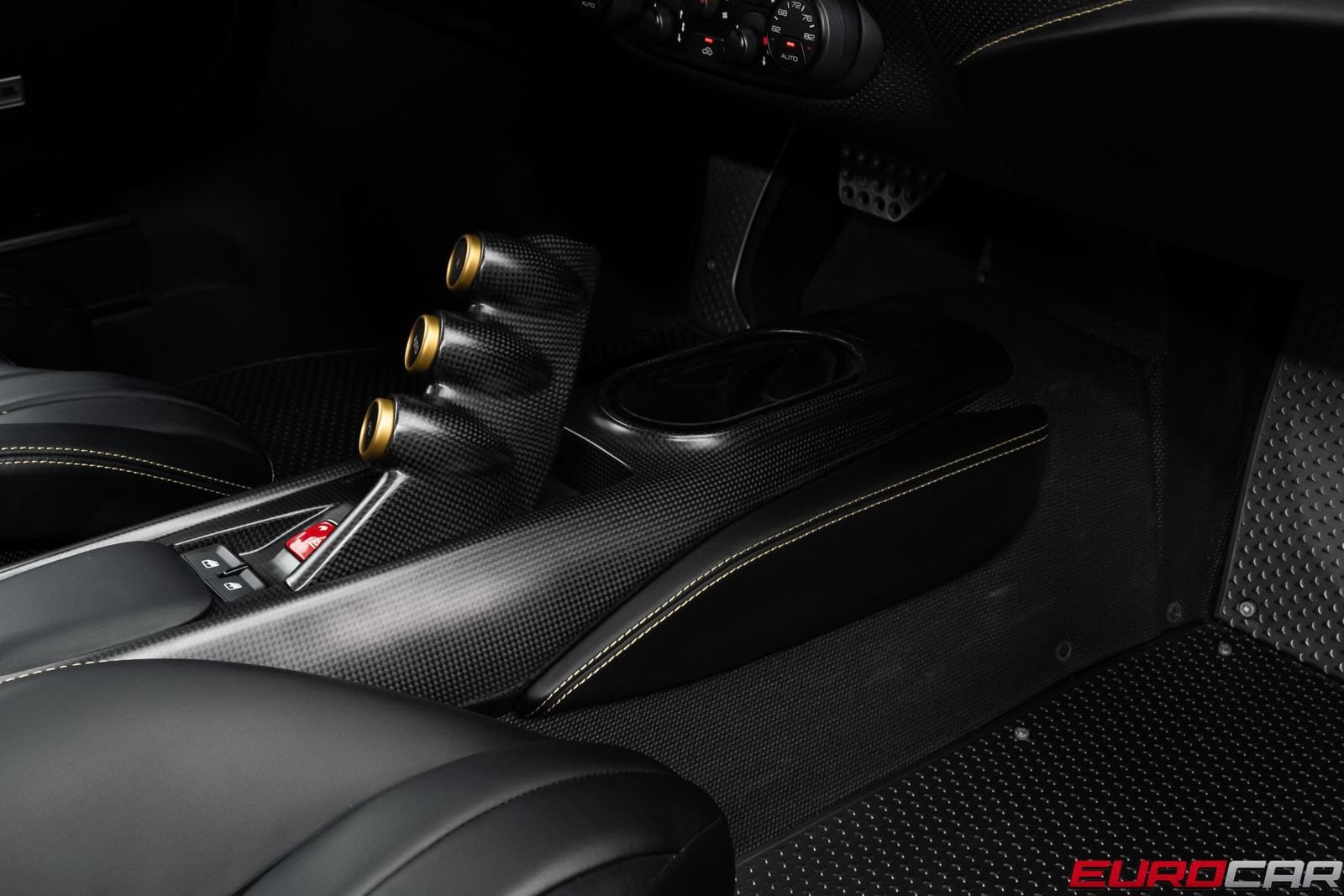 Used 2020 Ferrari 488 Pista Coupe RWD image 48
