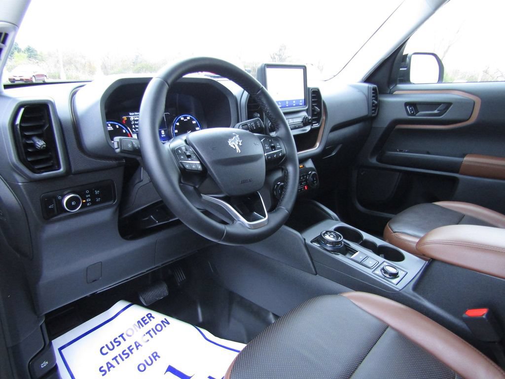 Used 2024 Ford Bronco Sport Badlands w/ Premium Package AWD/4WD image 9